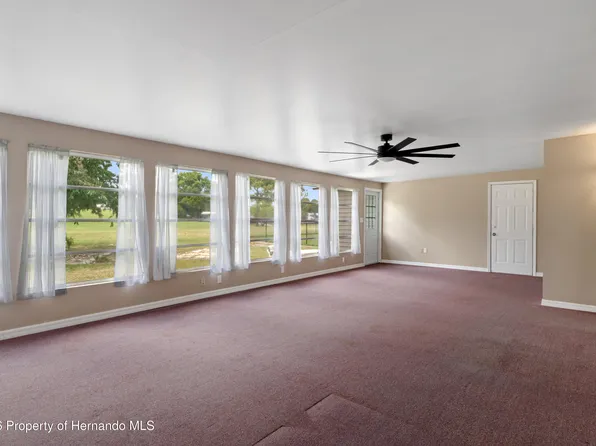 8104 Dinsmore St, Brooksville, FL 34613