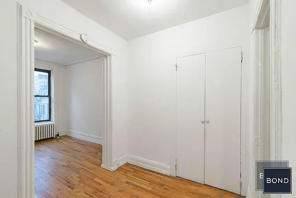 Rented by Bond New York | media 16