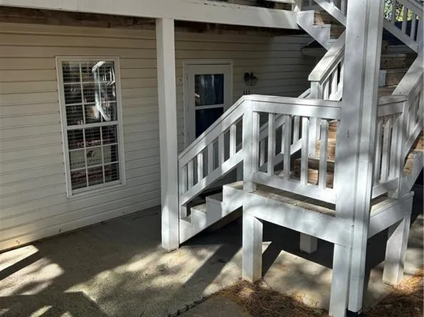 649 Balfour Rd, Winston Salem, NC 27104