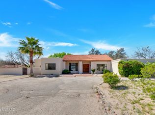 8330 E Cloud Rd, Tucson, AZ 85750