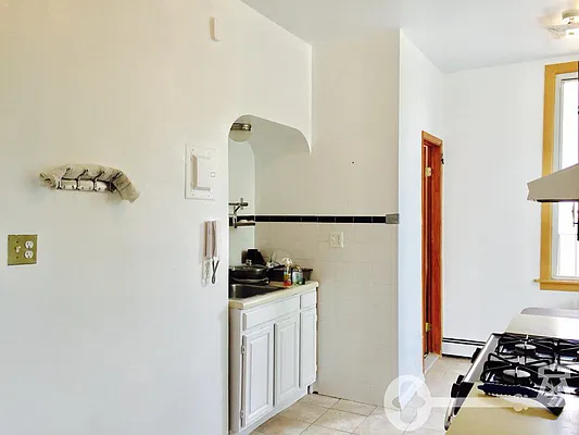 Rented by Brooklyn Key | media 11