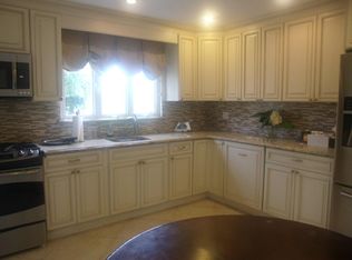 229-04 58th Ave, Flushing, NY 11364