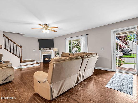 4th image of 106 Perry Street