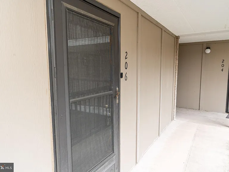 227 Canal Park Dr #206 — Photo 9