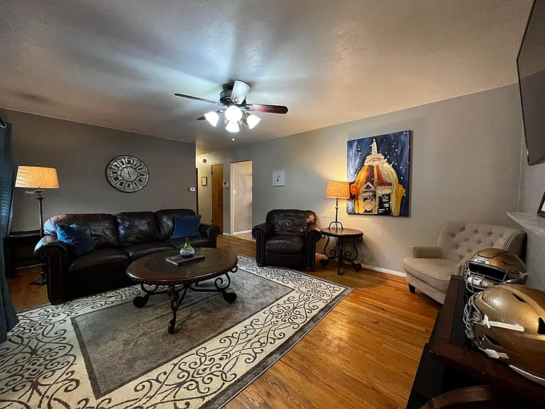 1529 Vernerlee Ln — Photo 5
