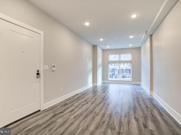 4th image of 5005 Walnut St