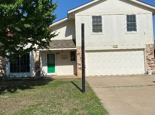2829 Liberty Ln, Enid, OK 73703