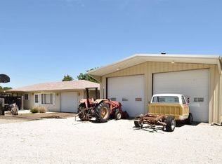 16955 Ebel Rd, Wamego, KS 66547