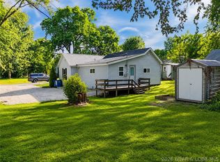 411 W North St, Eldon, MO 65026