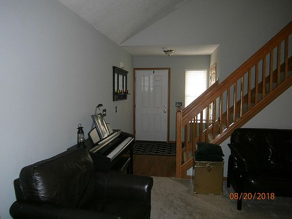 5th image of 3176 Cumberland Woods Dr