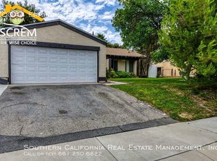 20044 Ermine St, Santa Clarita, CA 91351