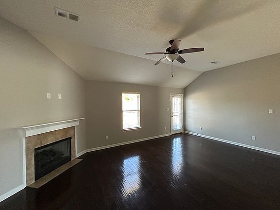3rd image of 740 Birthstone Ave