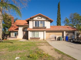 2397 N Apple Ave, Rialto, CA 92377