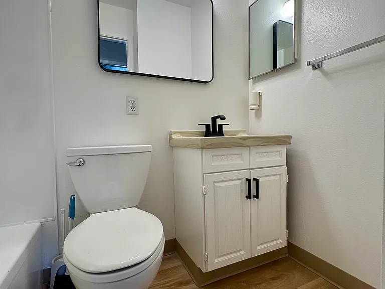 3355 Pierremont Rd — Photo 16