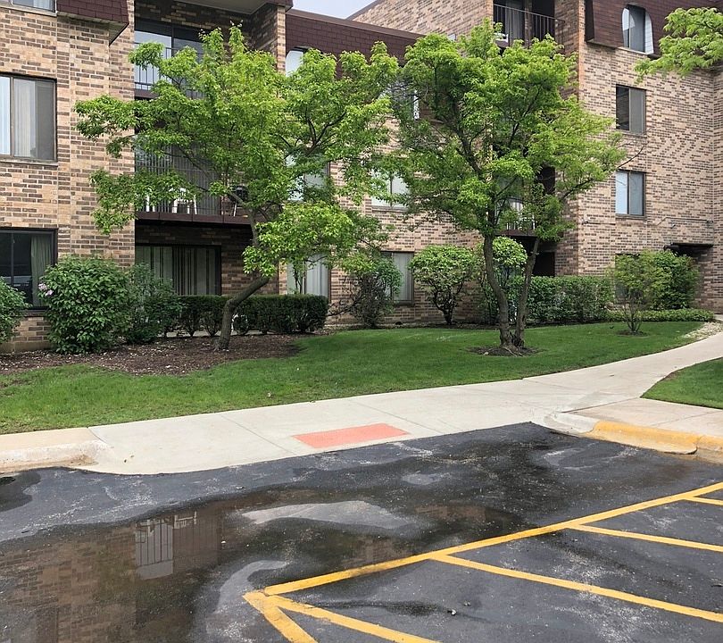 1st image of 2150 Valencia Dr APT 205