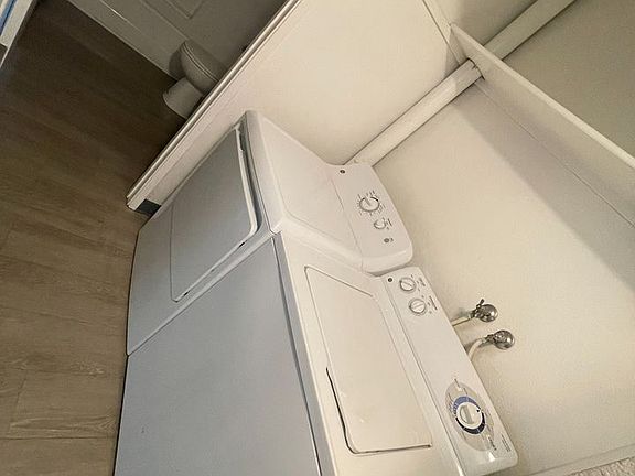 2nd image of 735 4th Ave NE APT 403