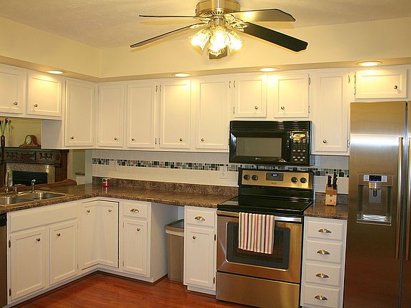 Kitchen-new appliances 