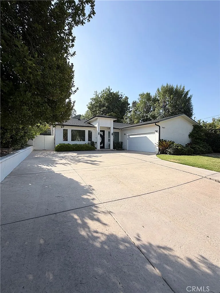 Building Photo - 7067 Middlesbury Ridge Cir