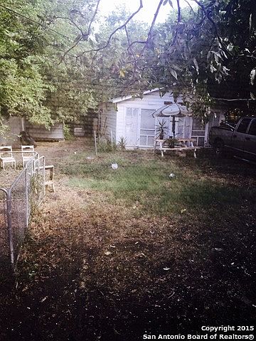 2nd image of 829 Westfall Ave