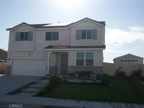 808 Hilltop Ct, Calimesa, CA 92320