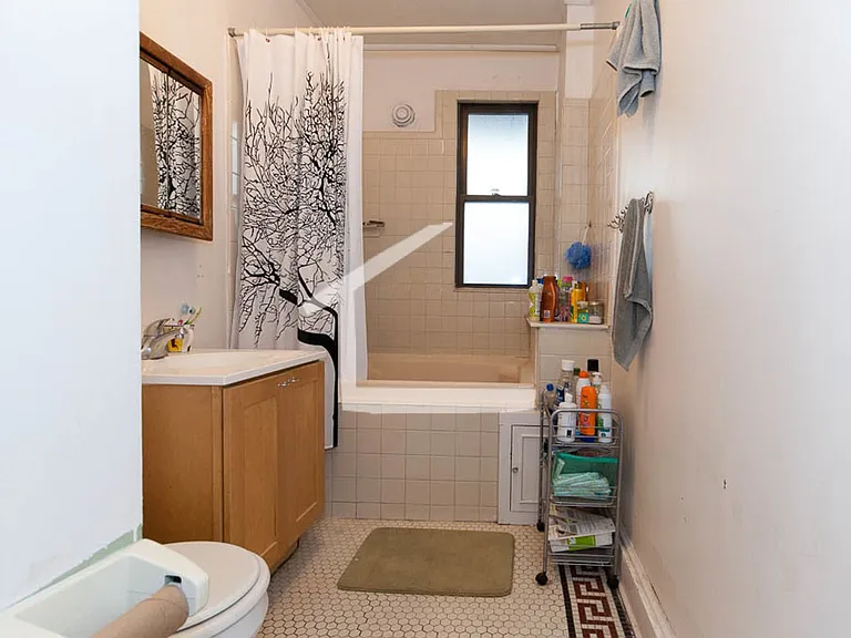 6 Colliston Rd #4 — Photo 8