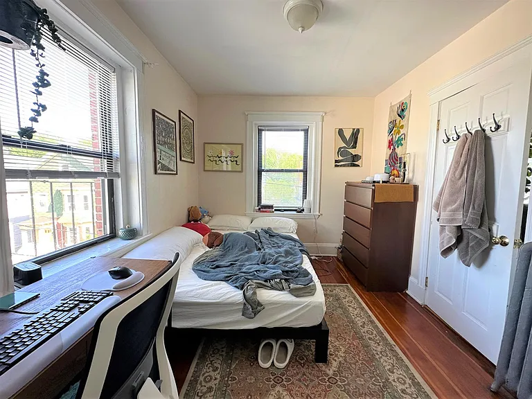 41 Ivaloo St #8 — Photo 12