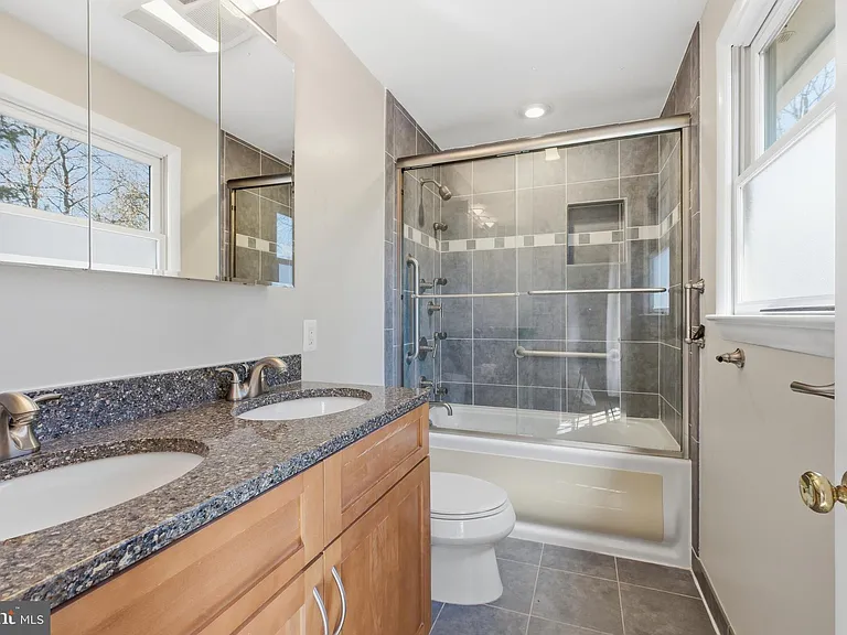 3343 Slade Run Dr — Photo 22