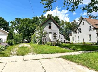920 E Washington St, Appleton, WI 54911
