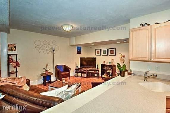 2nd image of 16 Garrison Rd #7CA
