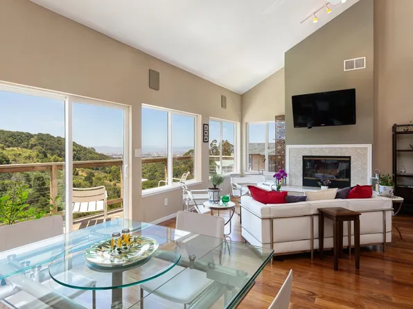 10353 Royal Oak Rd, Oakland, CA 94605