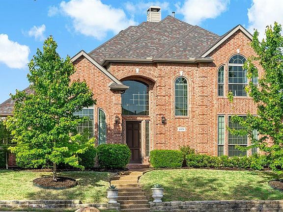 2nd image of 2075 Club Lake Cir