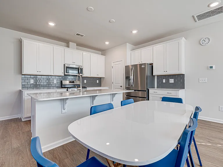 15776 Country House St #1 — Photo 4