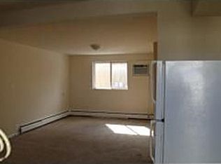 937 N Pontiac Trl APT 3, Walled Lake, MI 48390