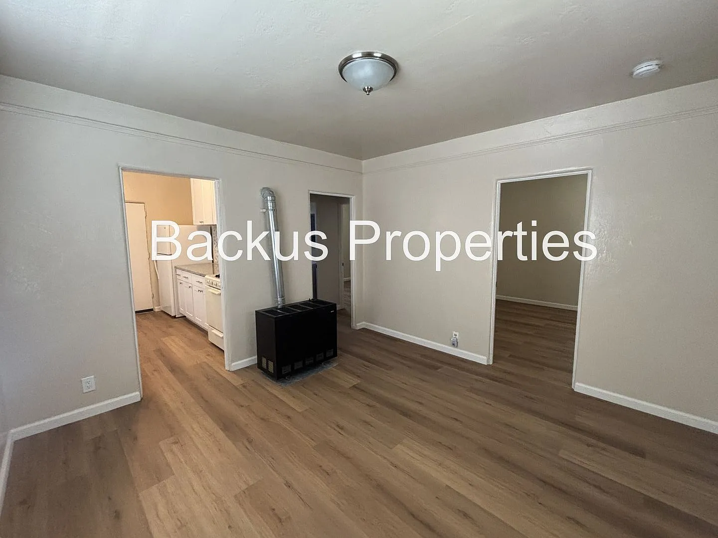 Nice two bedroom cottage in South Salinas — Photo 2