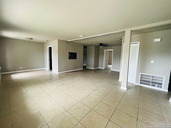 3rd image of 2106 SAN LUCAS ST