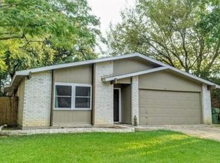 612 McKown Dr, Mansfield, TX 76063