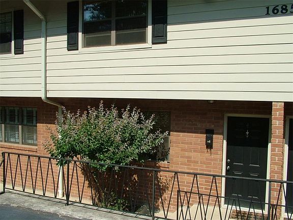 2nd image of 1685 Briarcliff Rd #4