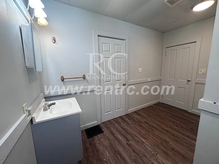 505 Sheridan St — Photo 5