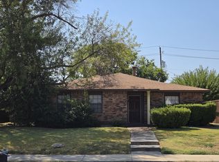 8902 Vernon Dr, Rowlett, TX 75088