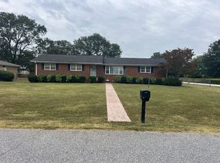 300 Drury Ln, Mauldin, SC 29662