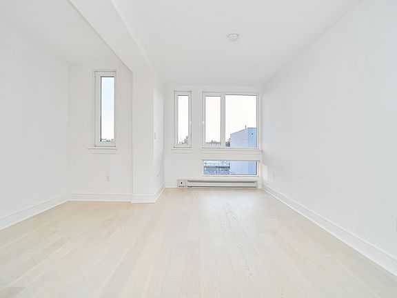 3rd image of 306 W 142nd St #A