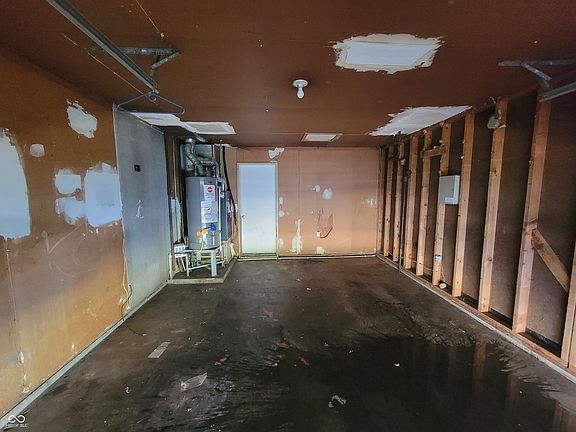 5th image of 3755 N Brentwood Ave