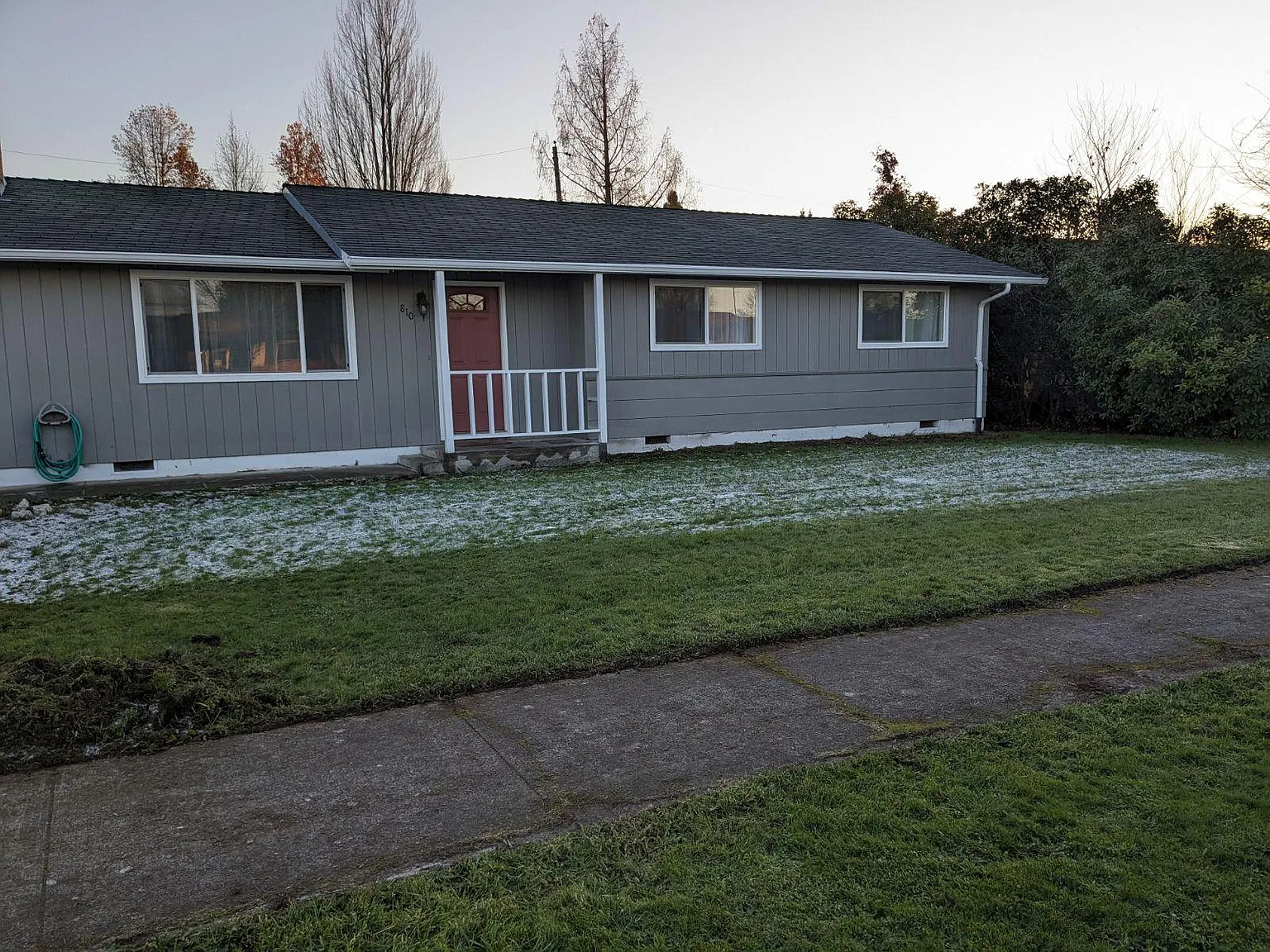 3 bed, 1.5 bath, 1228 sqft, $2,000 — Photo 1