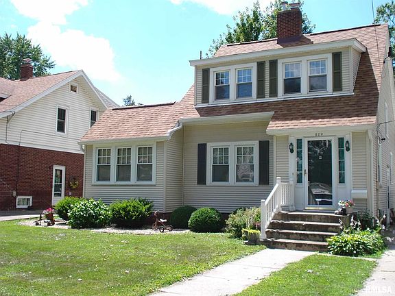 2nd image of 820 Florence Ave