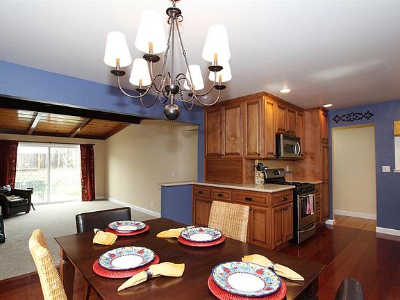 5th image of 5725 Park Manor Dr