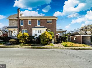 220 W Albemarle Ave, Lansdowne, PA 19050