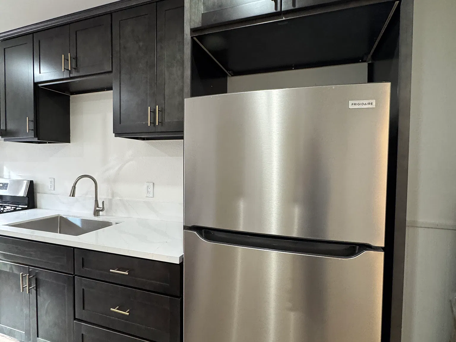 2 bed, 520 sqft, $1,750 — Photo 4