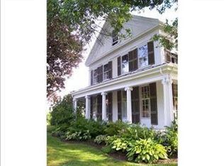 2 Grove St, Belfast, ME 04915