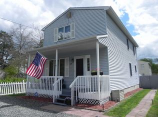 27 Poplar St, Waretown, NJ 08758