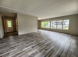 654 SE 128th Ave, Silver Springs, FL 34488